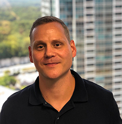 brad headshot square.png